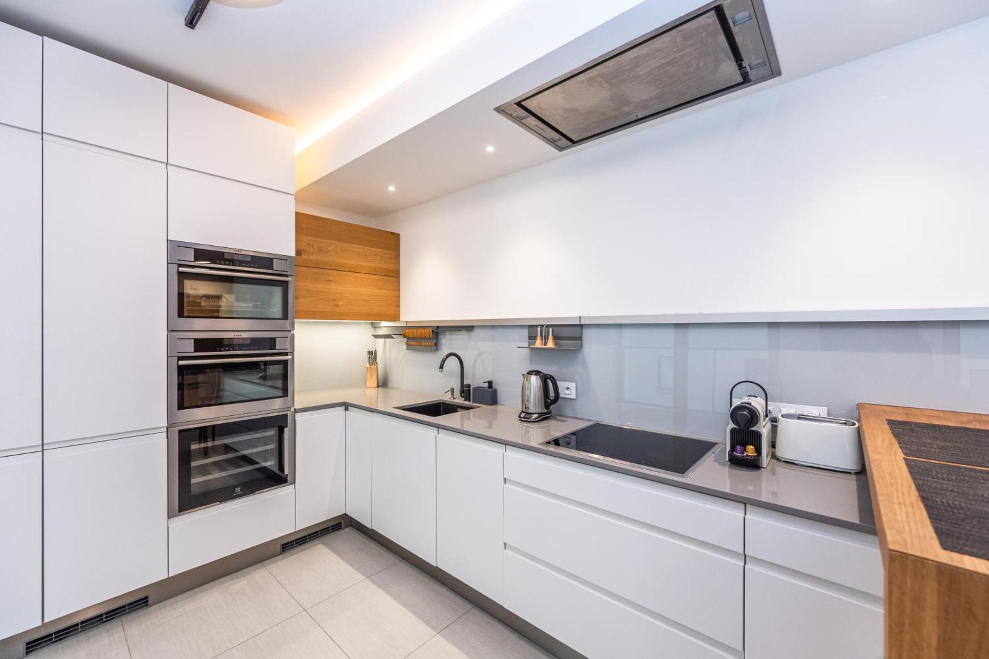 Wishlist Prague Residences - Karlin Free Parking Exterior photo