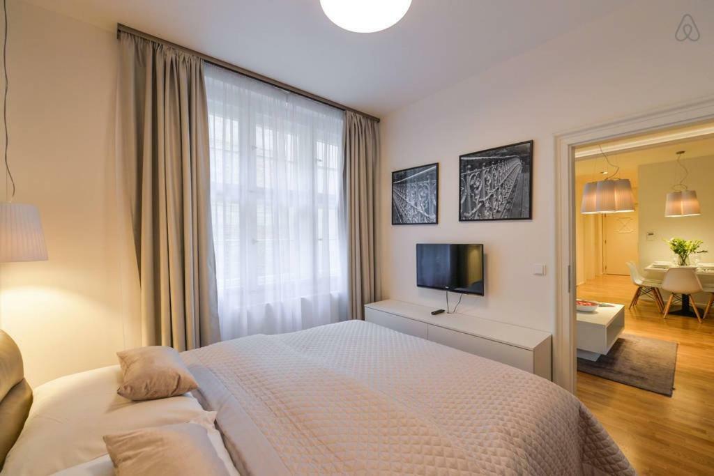 Wishlist Prague Residences - Karlin Free Parking Exterior photo